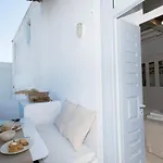 Loom Mykonos Town